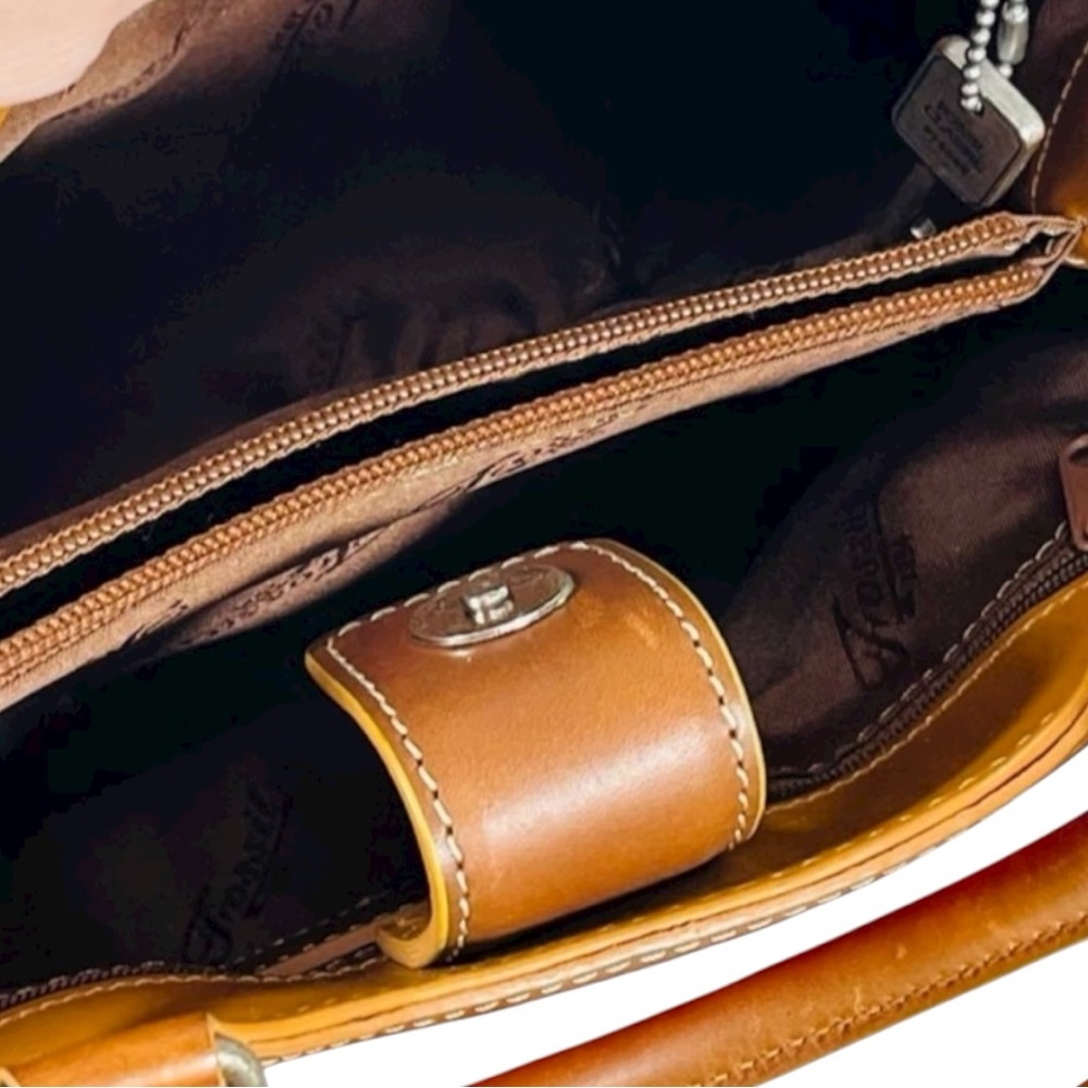 Fossil Classic #75082 Red Canvas & Leather Satchel Tote Bag Vintage Key Charm - Picture 9 of 11